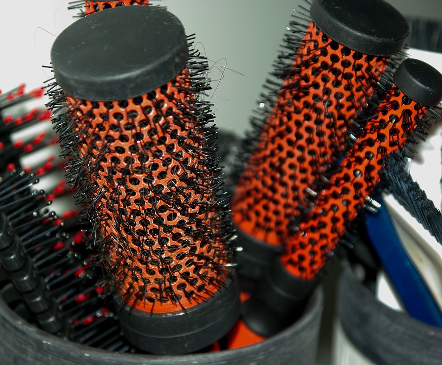 Pourquoi utiliser une brosse à cheveux en poils de sanglier ? - Brosse